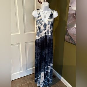 Boston Proper Blue and White Tie Dye Maxi Dress - Vintage - Retro